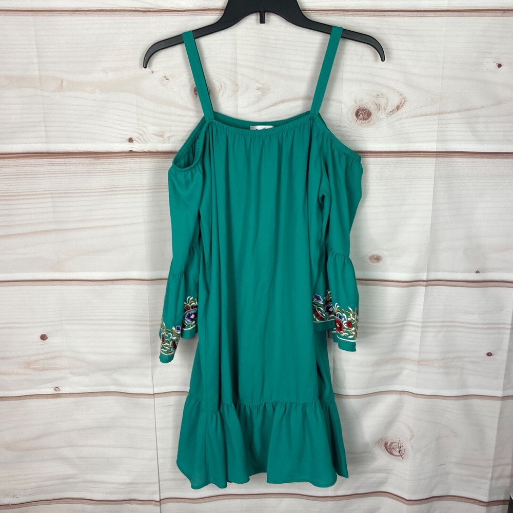 Vava By Joy Han Dress Womens S Green Off Shoulder Shift Bell Sleeve Embroidered